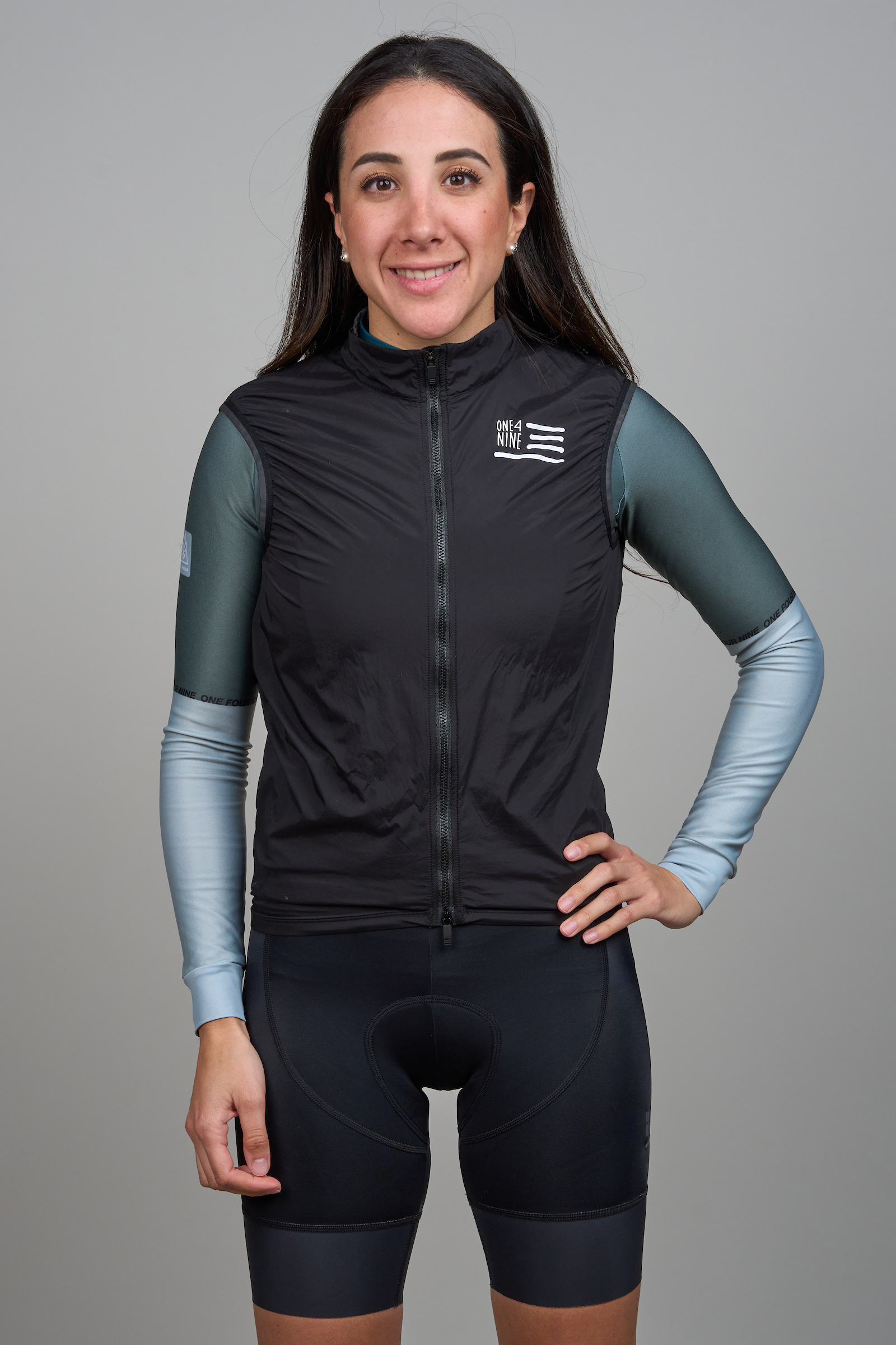 Women's cycling deals vest with pockets